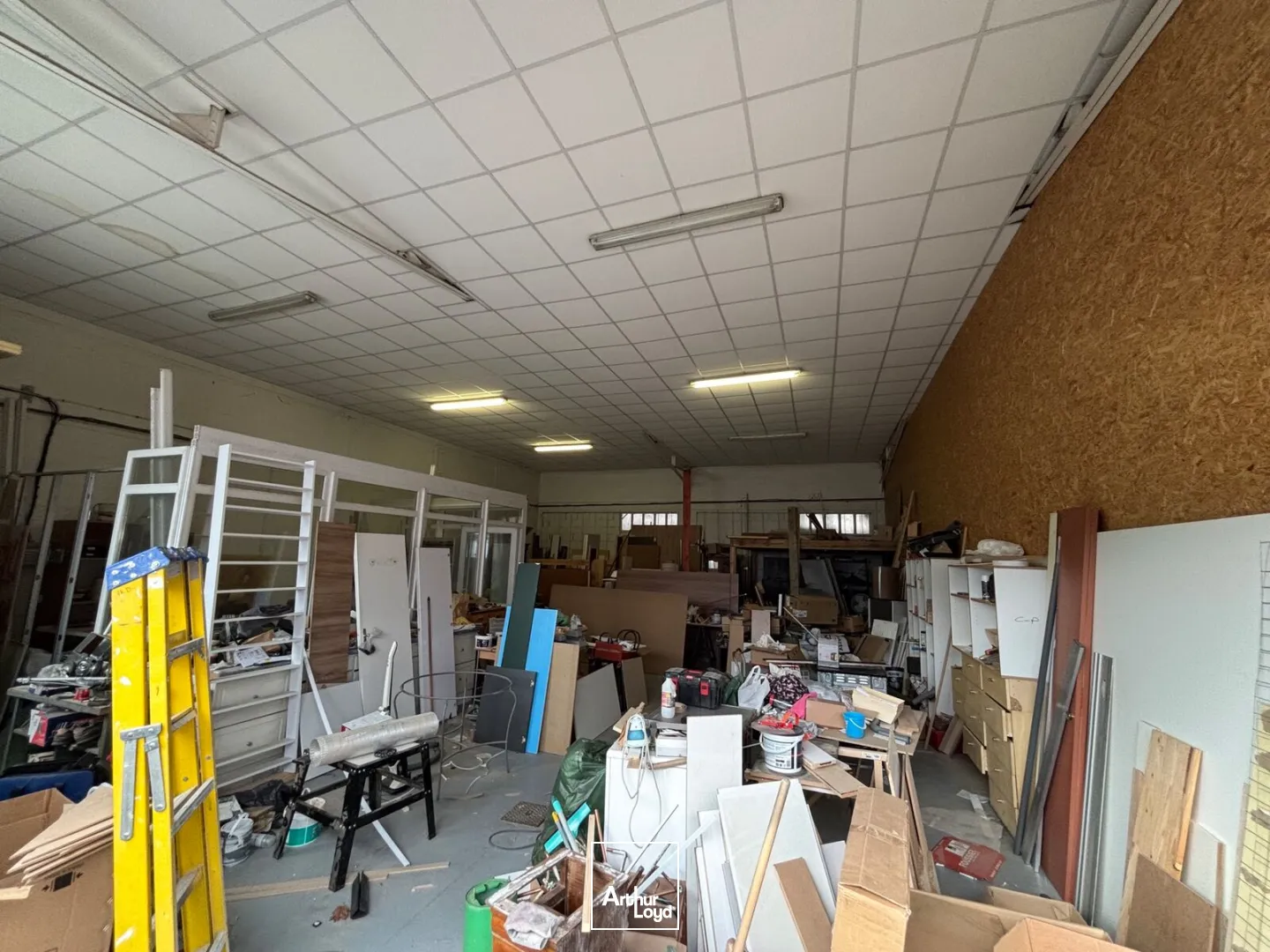 Locaux d'activité & Entrepôts - Location - SOTTEVILLE LES ROUEN - 76300 - 150-150 - 7679218