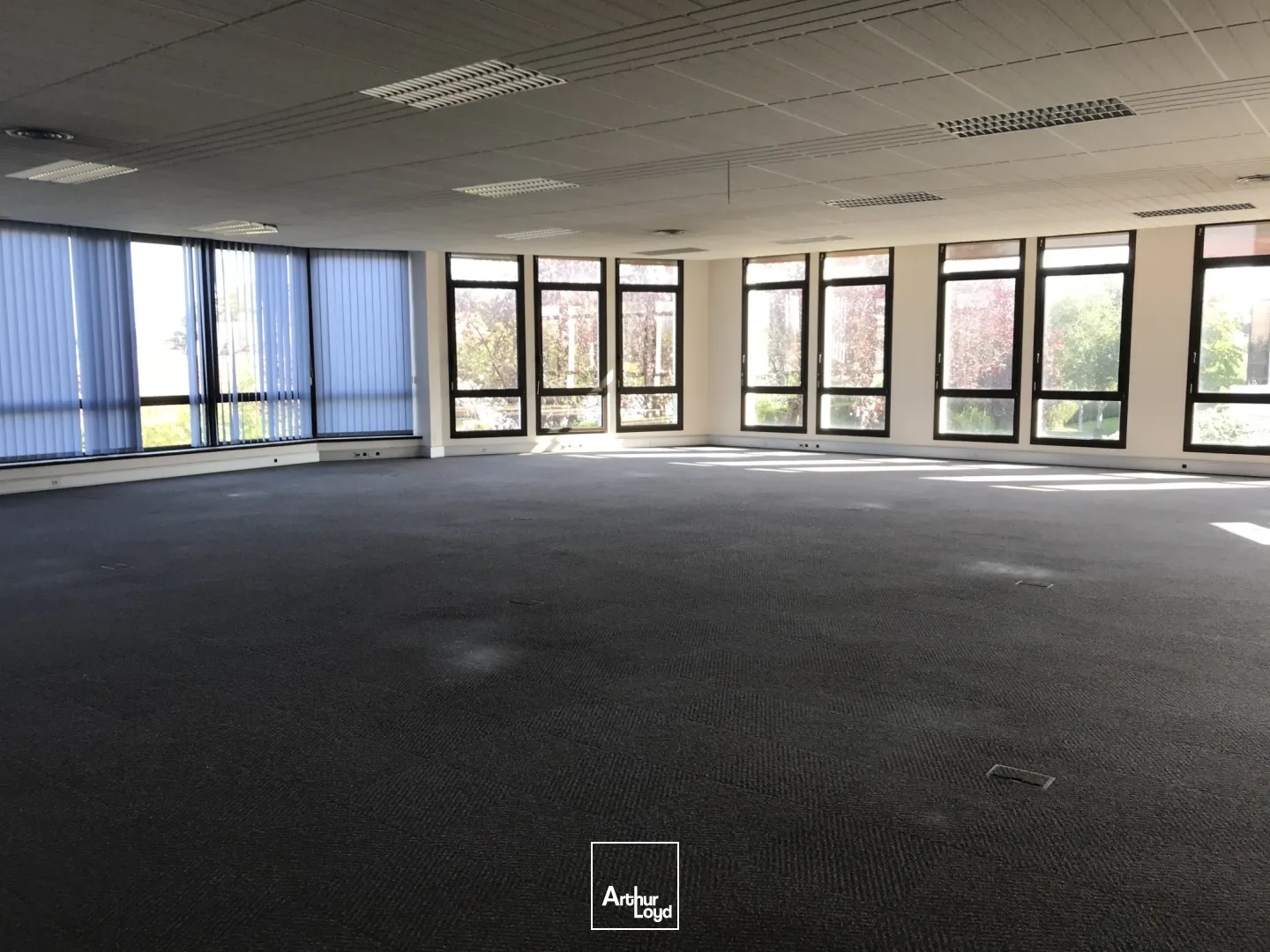 Bureaux - Location - SAINT ETIENNE DU ROUVRAY - 76800 - 12.11-2206.36 - 7679214