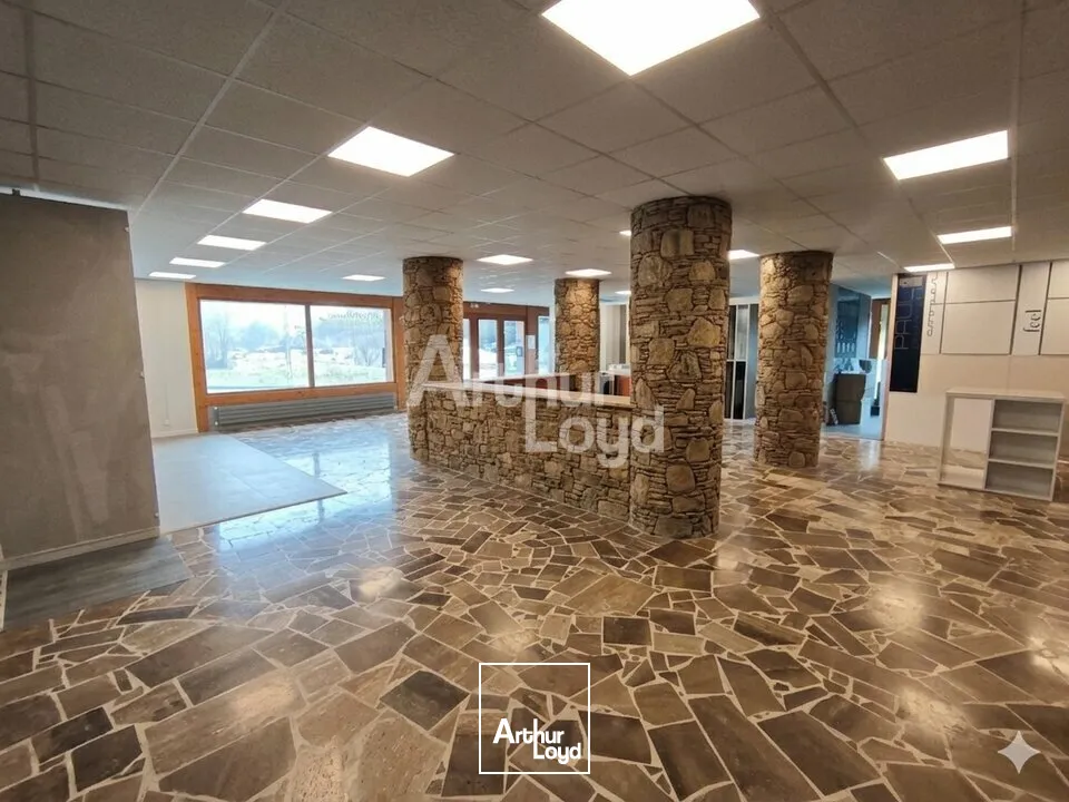 Locaux d'activité & Entrepôts - Vente - TOURS EN SAVOIE - 73790 - 955-955 - 7679226