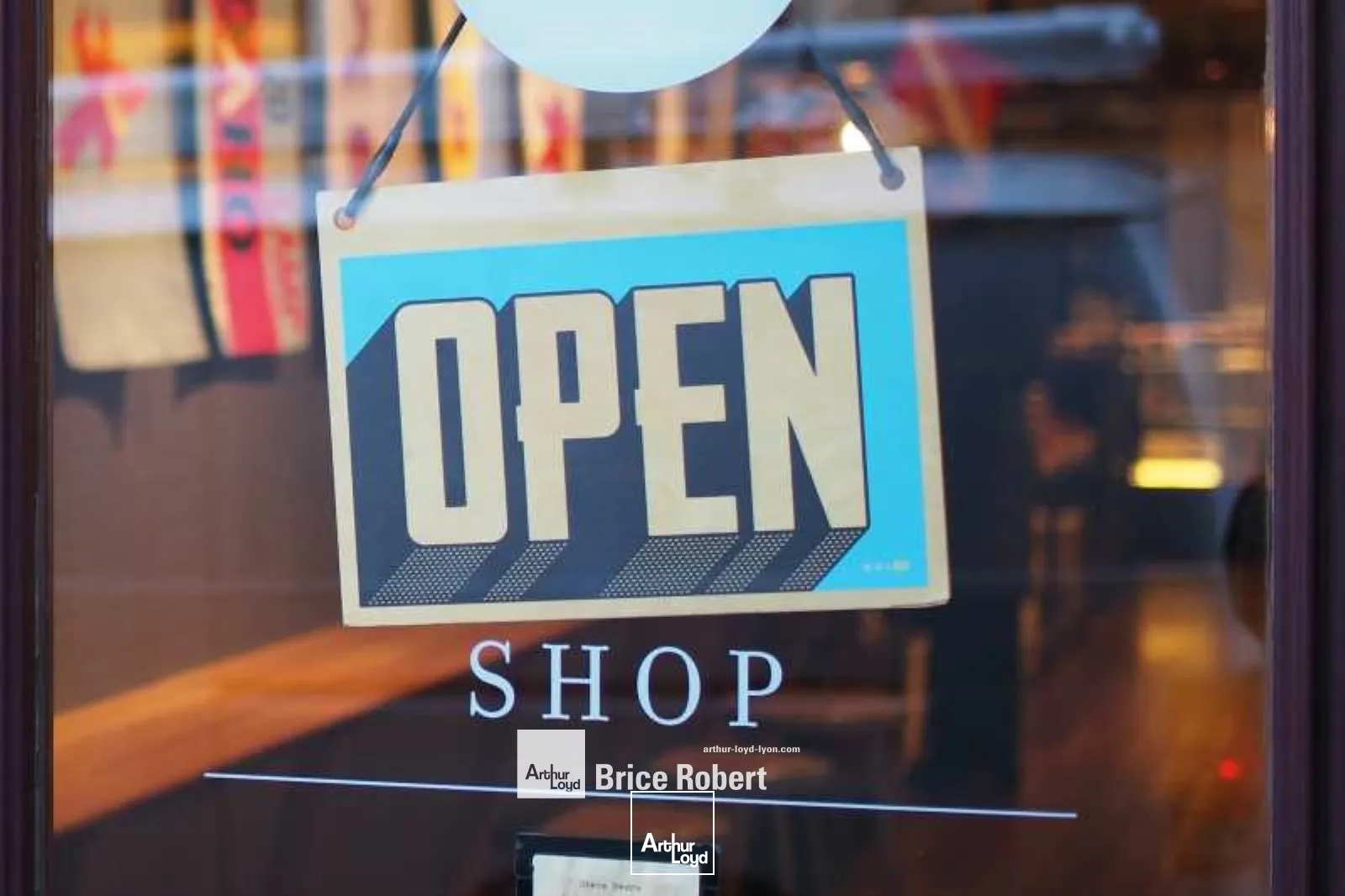 Locaux commerciaux - Location - VAULX EN VELIN - 69120 - 1300-1300 - 7687090