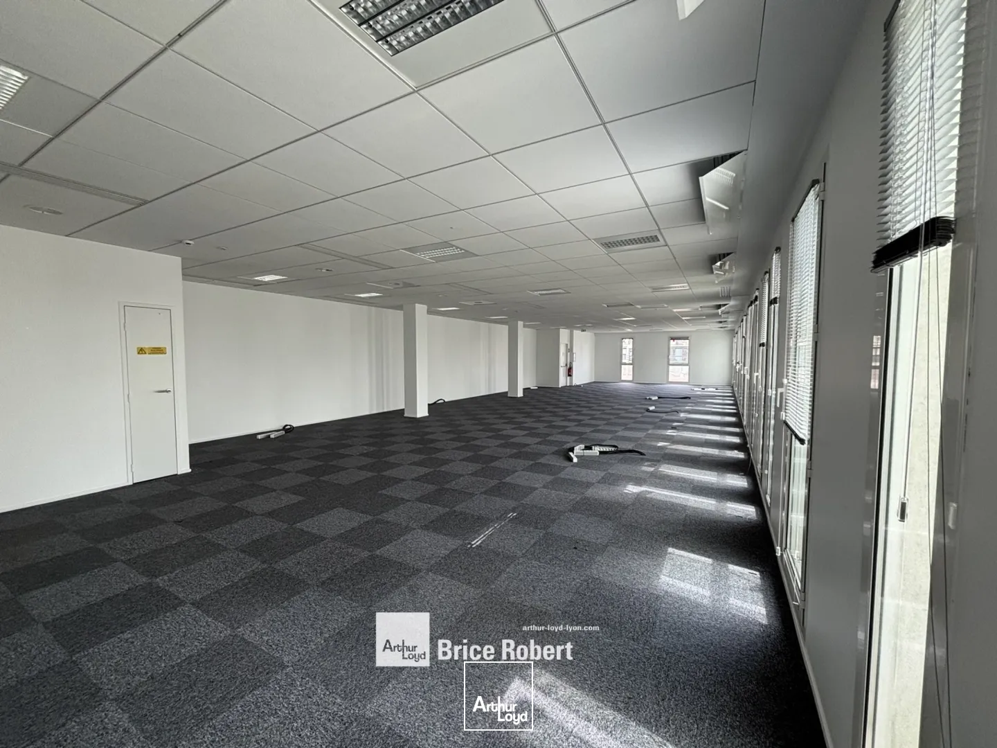 Bureaux - Location - LYON - 69007 - 236.4-236.4 - 7687118