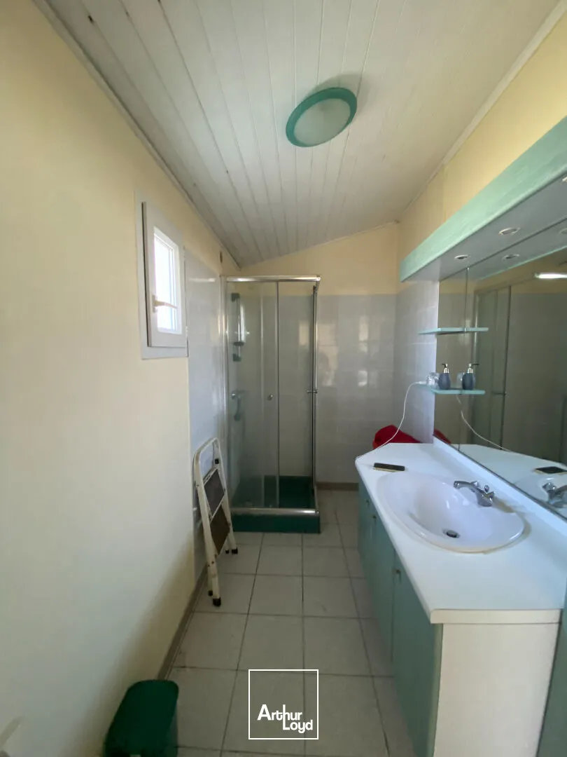 Locaux d'activité & Entrepôts - Location - NIEUL SUR MER - 17137 - 100-100 - 7687209