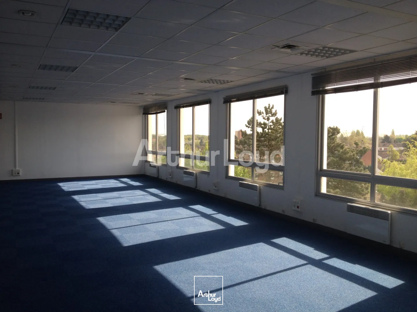 Bureaux - Location - RONCHIN - 59790 - 15-1635 - 7717785