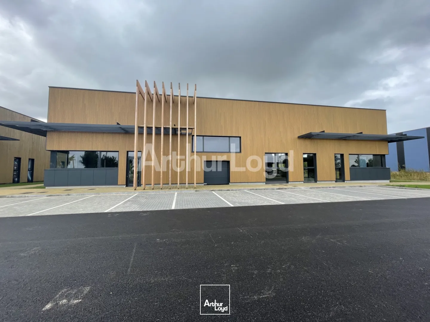 Locaux d'activité & Entrepôts - Location - SIN LE NOBLE - 59450 - 554-554 - 7717972