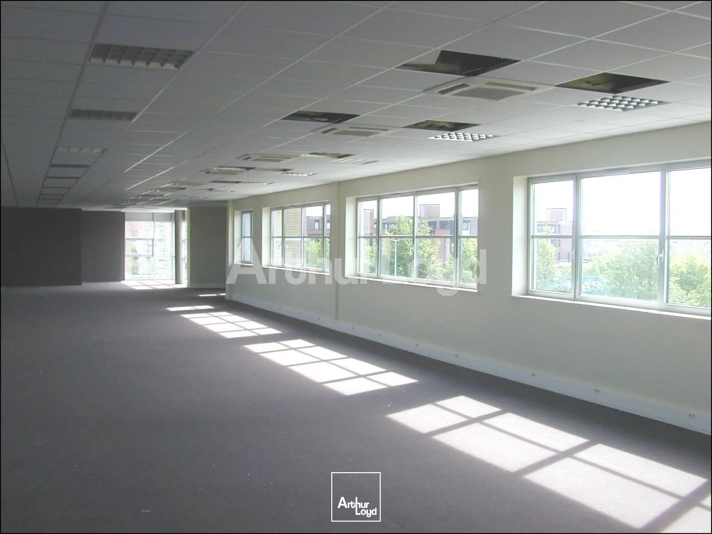 Bureaux - Location - VILLENEUVE D'ASCQ - 59650 - 561.68-1994.62 - 7718008