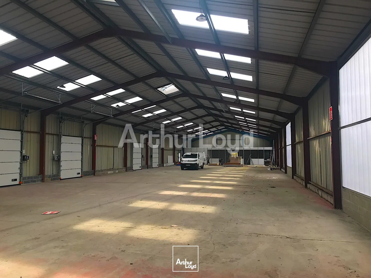 Locaux d'activité & Entrepôts - Location - CAMBRAI - 59400 - 939-939 - 7718243