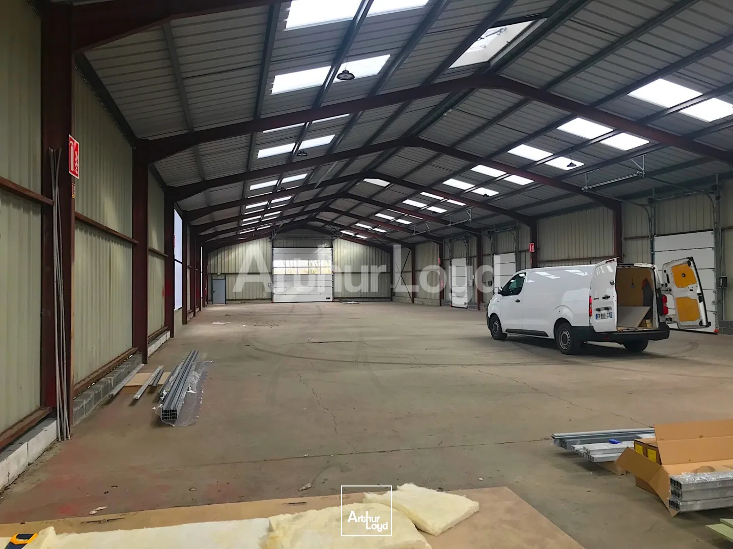 Locaux d'activité & Entrepôts - Location - CAMBRAI - 59400 - 939-939 - 7718244