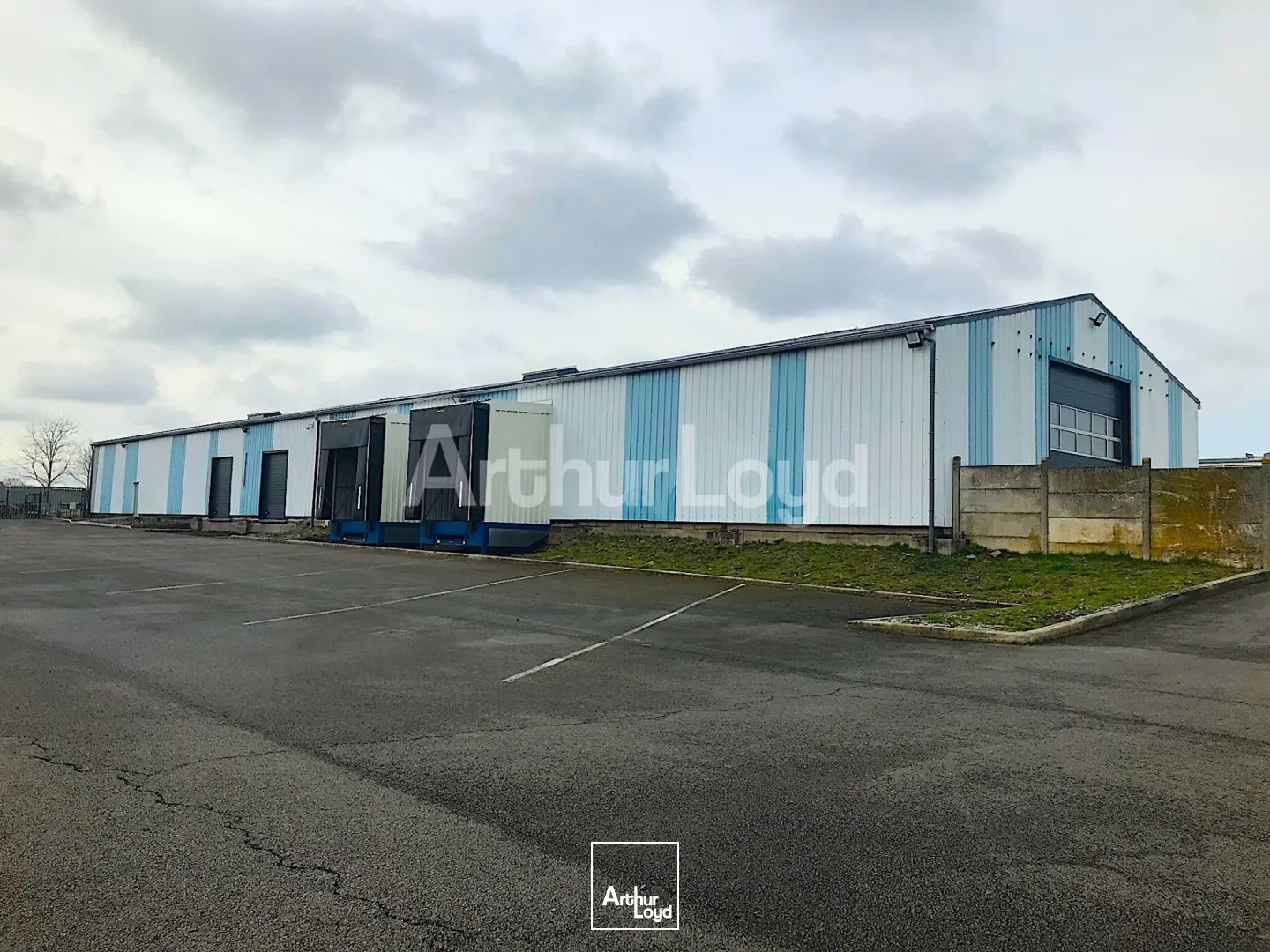 Locaux d'activité & Entrepôts - Location - CAMBRAI - 59400 - 939-939 - 7718242