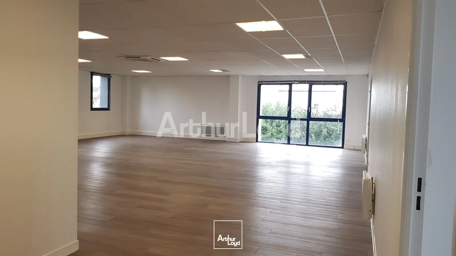 Bureaux - Location - VILLENEUVE D'ASCQ - 59650 - 222-222 - 7718519