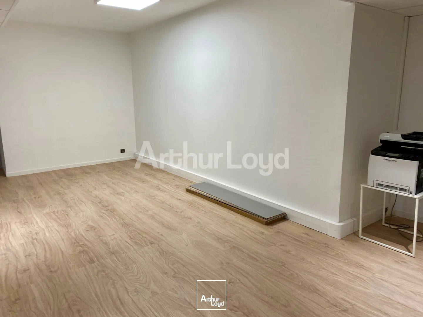 Bureaux - Location - VILLENEUVE D'ASCQ - 59650 - 122-122 - 7718663