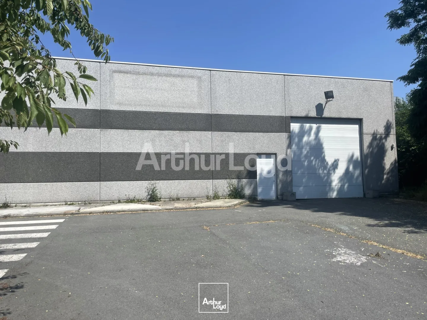 Locaux d'activité & Entrepôts - Location - HALLENNES LEZ HAUBOURDIN - 59320 - 696-696 - 7718687