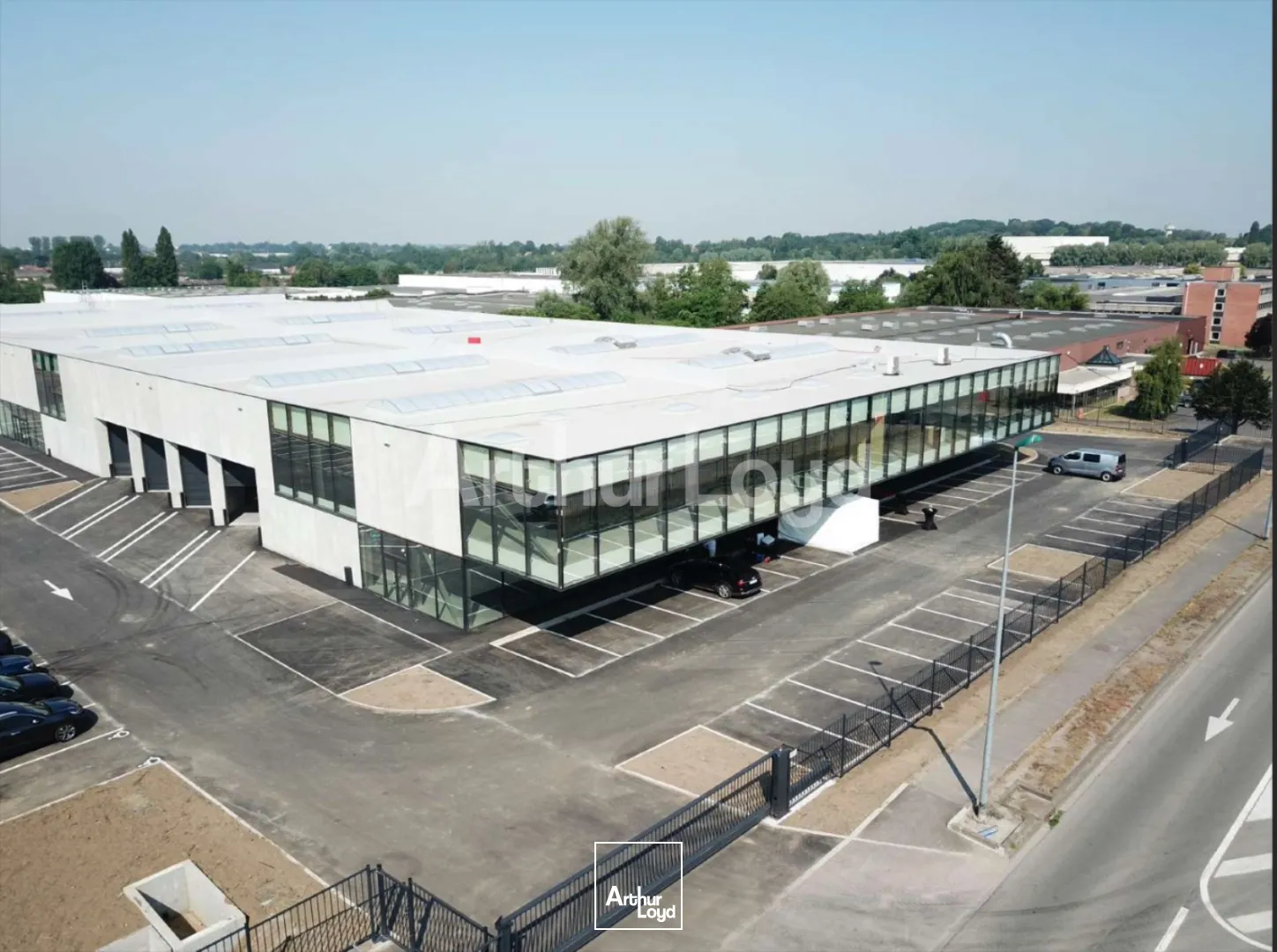 Locaux d'activité & Entrepôts - Location - NEUVILLE EN FERRAIN - 59960 - 420-947 - 7718692