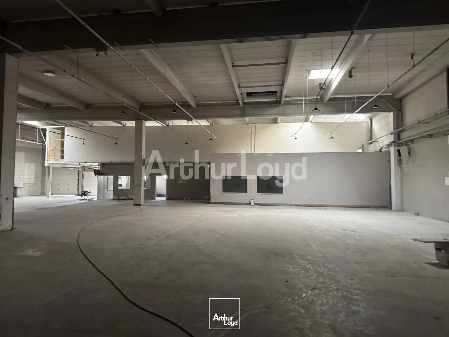 Locaux d'activité & Entrepôts - Location - CROIX - 59170 - 2351-2351 - 7719062