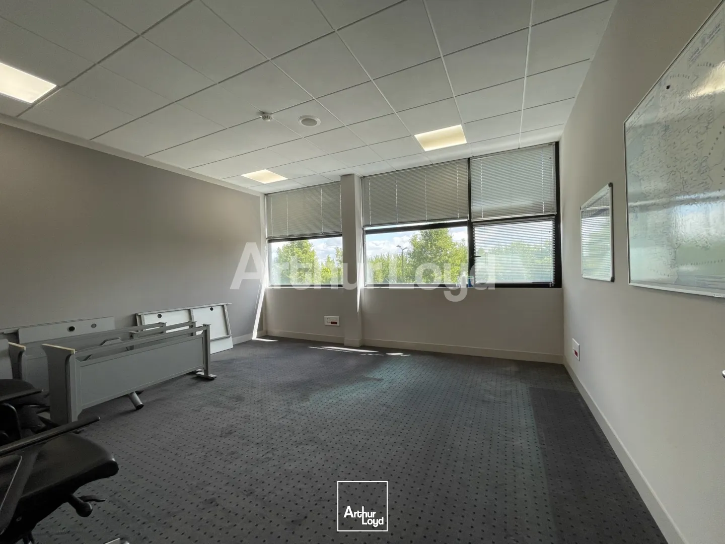 Bureaux - Location - SAINGHIN EN MELANTOIS - 59262 - 195-521 - 7719125