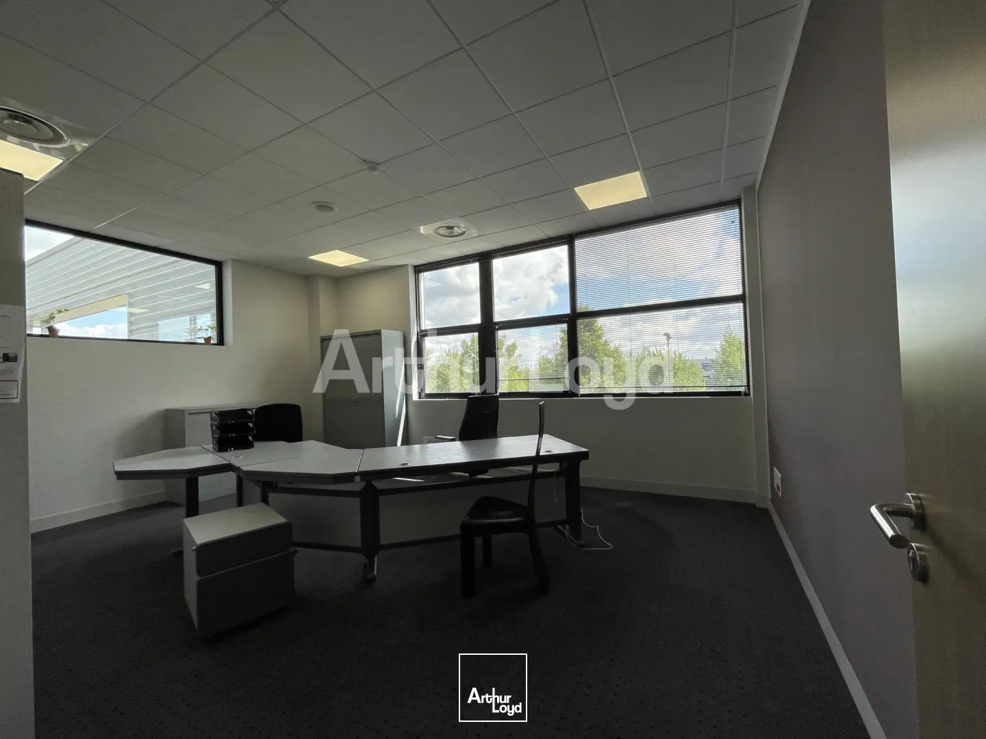 Bureaux - Location - SAINGHIN EN MELANTOIS - 59262 - 195-521 - 7719127