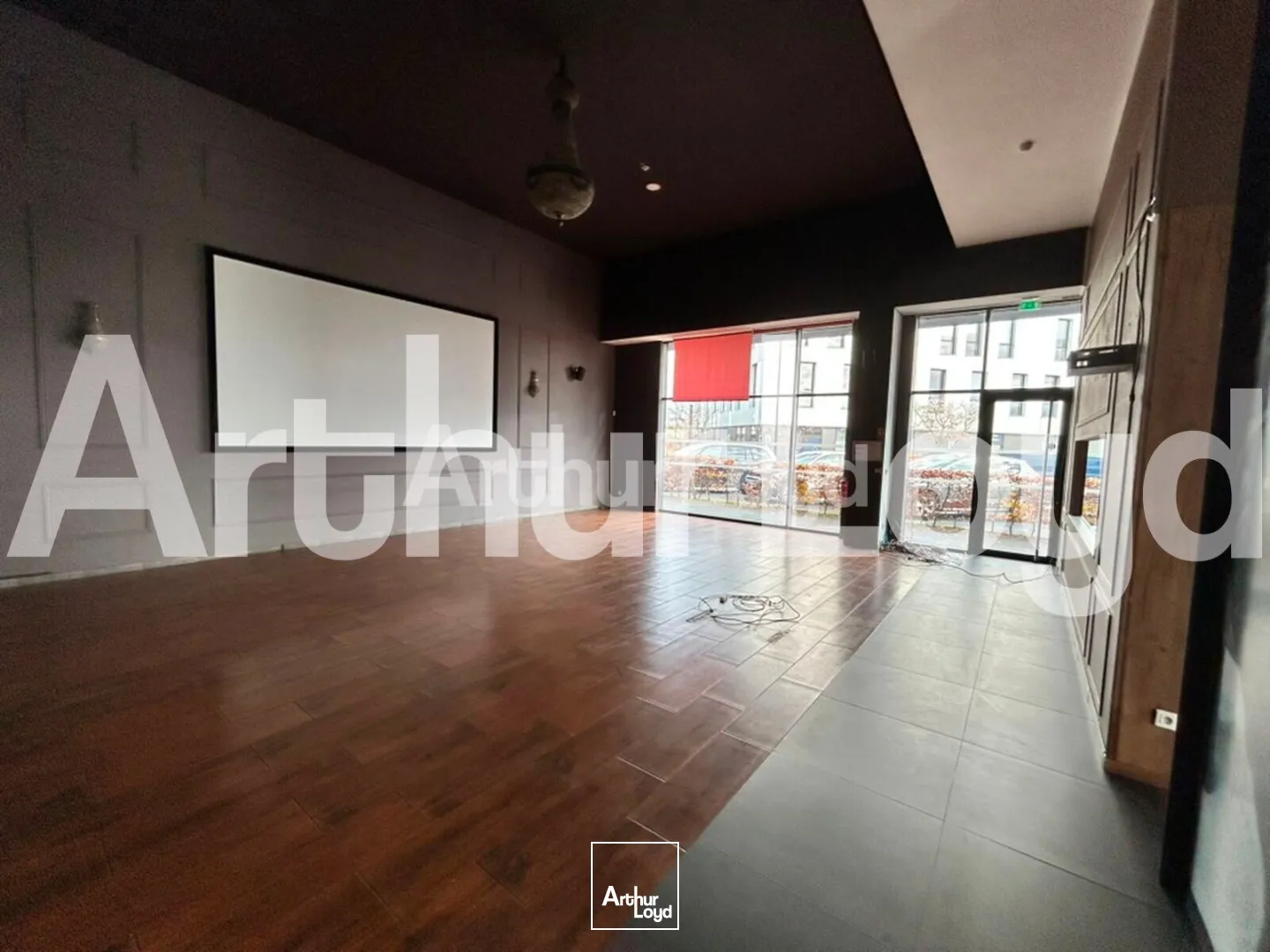 Locaux commerciaux - Location - LESQUIN - 59810 - 432-432 - 7719196