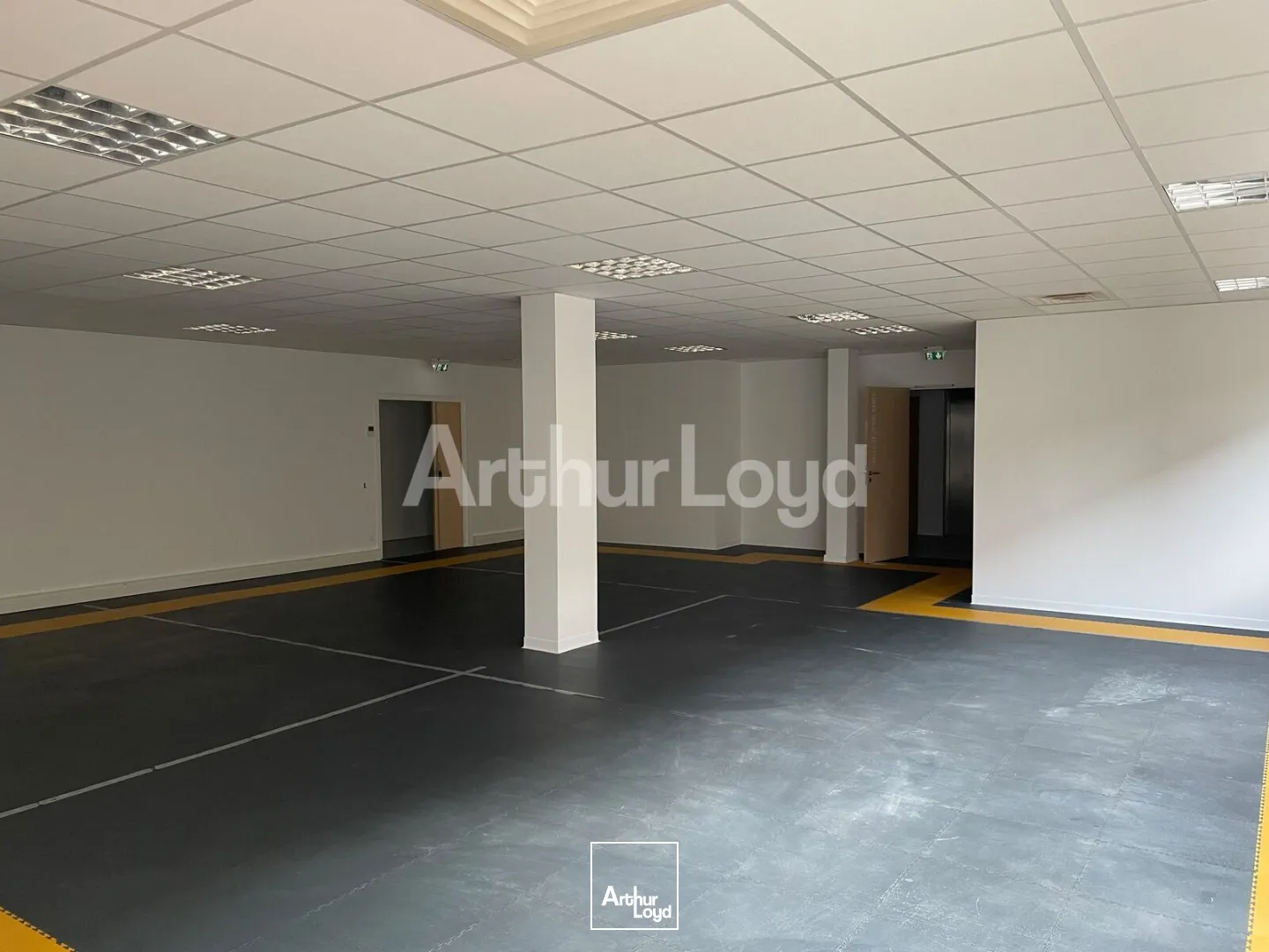 Bureaux - Location - SAINT ANDRE LEZ LILLE - 59350 - 1077.58-4433.94 - 7719378