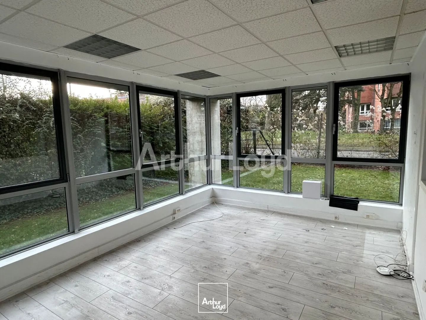 Locaux d'activité & Entrepôts - Location - MONS EN BAROEUL - 59370 - 467-467 - 7719569