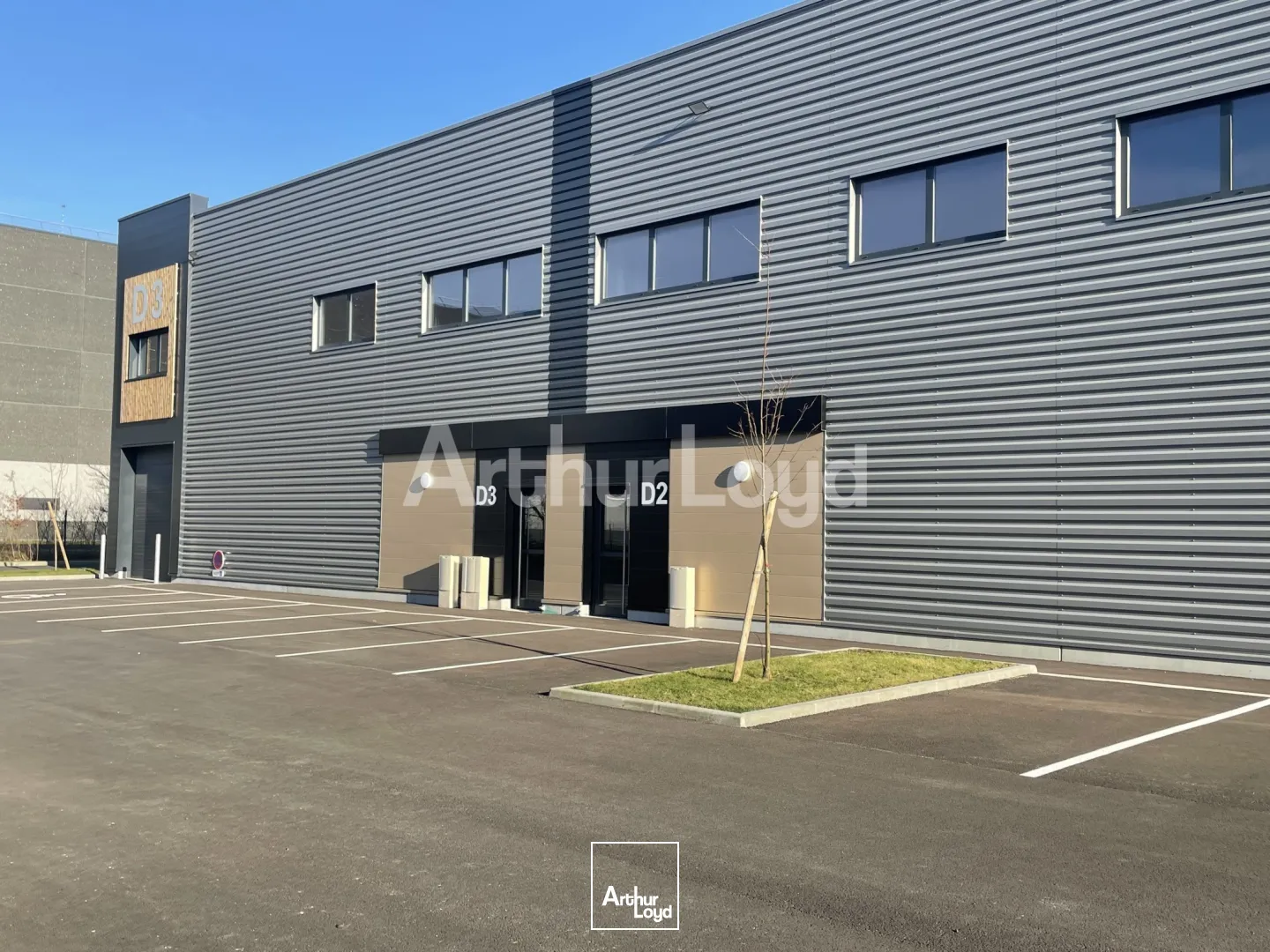 Locaux d'activité & Entrepôts - Location - SAINGHIN EN MELANTOIS - 59262 - 226-7873 - 7719630