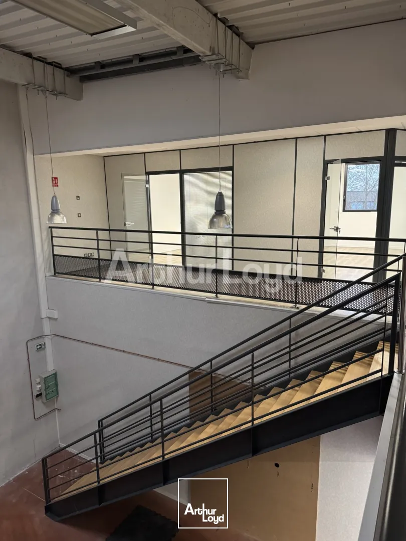 Locaux d'activité & Entrepôts - Location - VILLENEUVE D'ASCQ - 59650 - 490-1480 - 7719690