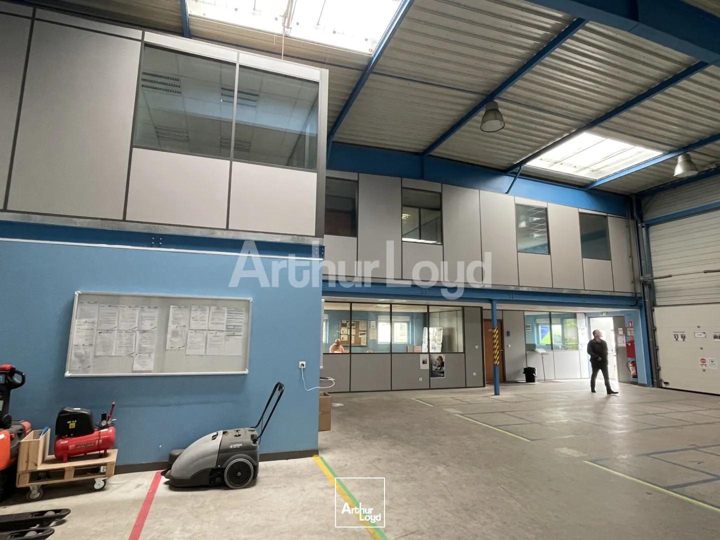 Locaux d'activité & Entrepôts - Location - VALENCIENNES - 59300 - 685-685 - 7719995