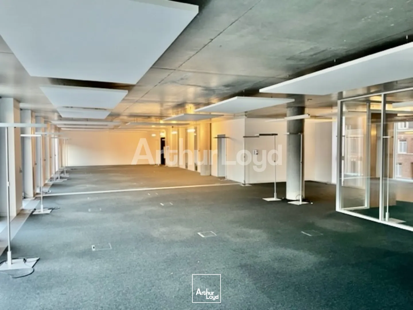 Bureaux - Location - LILLE - 59000 - 247.61-574.53 - 7720018