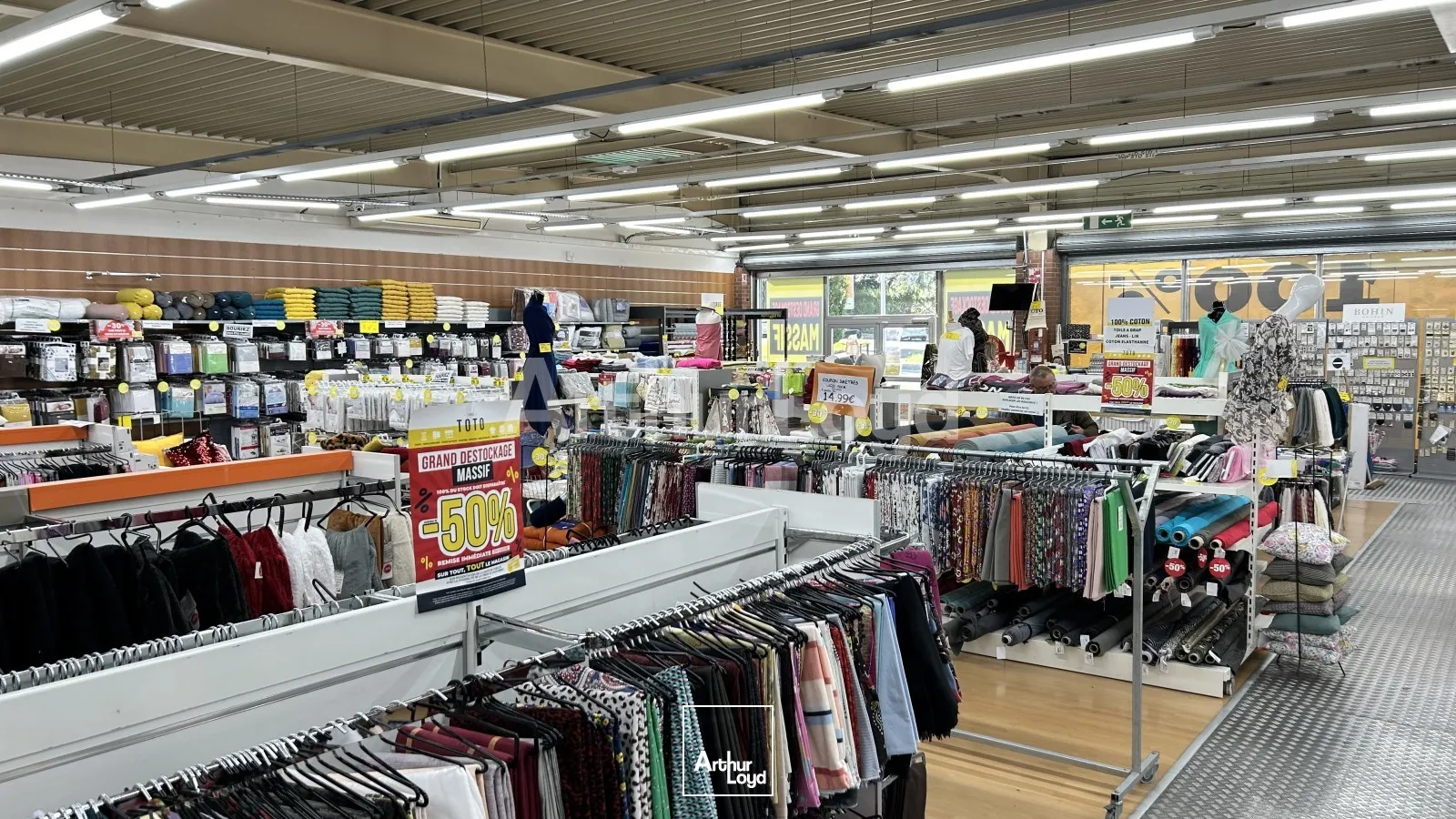 Locaux commerciaux - Location - NOYELLES GODAULT - 62950 - 530-530 - 7720168