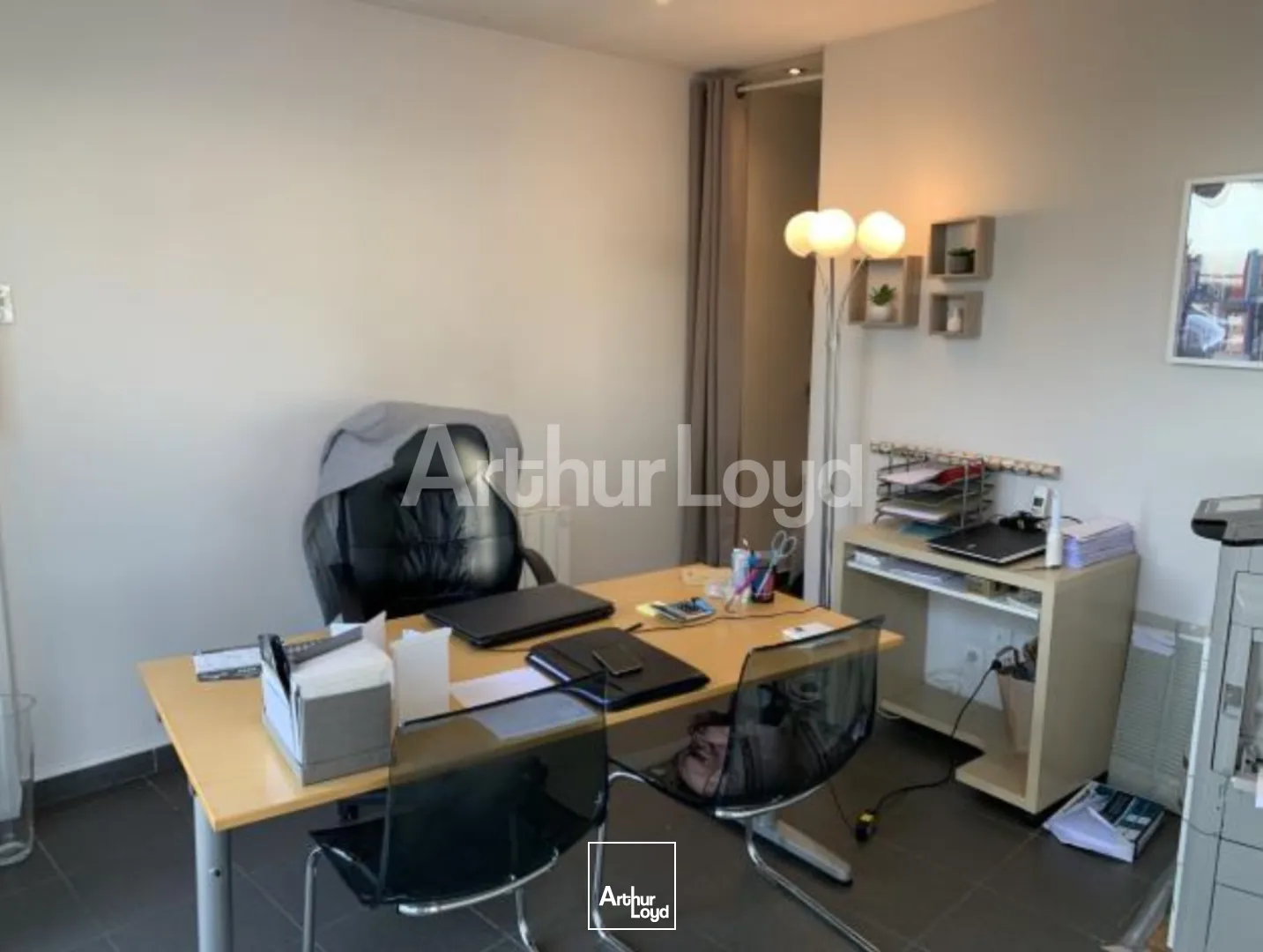 Locaux commerciaux - Location - PERENCHIES - 59840 - 76-76 - 7720409