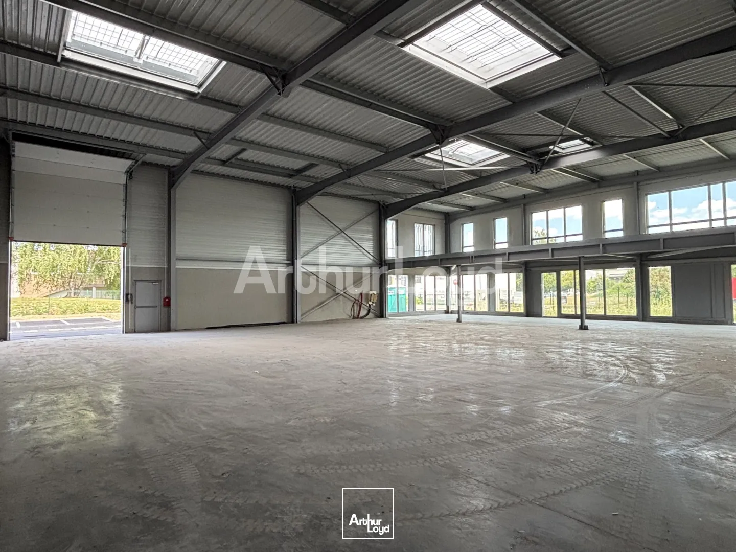 Locaux d'activité & Entrepôts - Location - AVELIN - 59710 - 268-1292 - 7720417