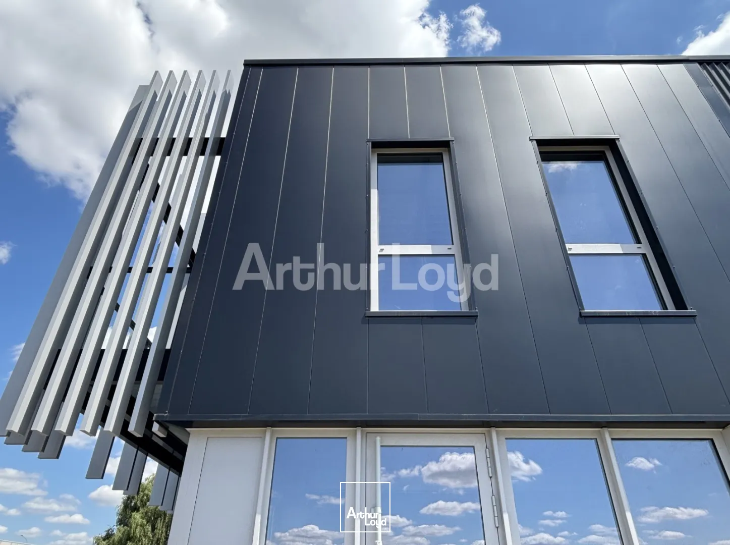 Locaux d'activité & Entrepôts - Location - AVELIN - 59710 - 268-1292 - 7720423