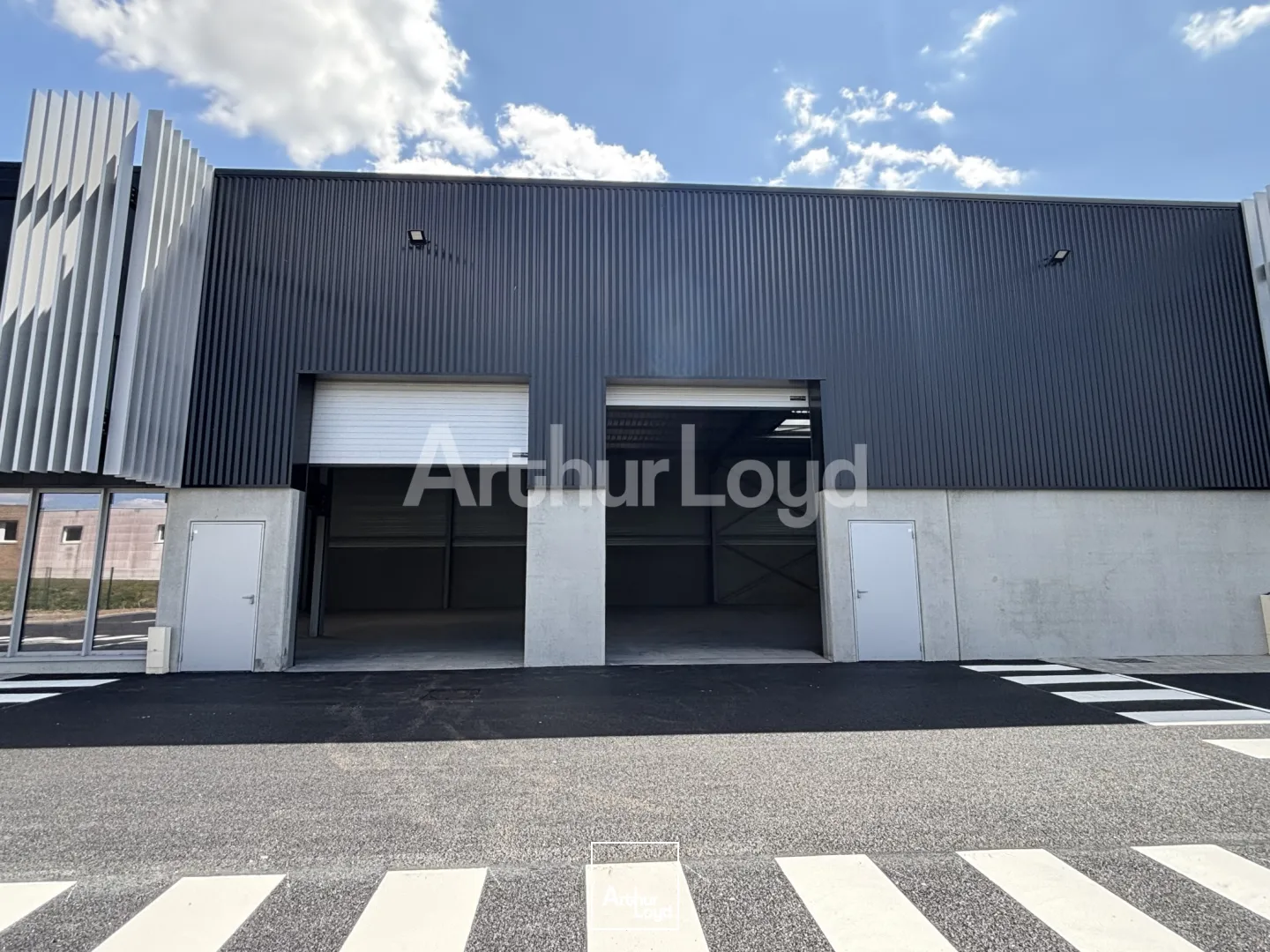 Locaux d'activité & Entrepôts - Location - AVELIN - 59710 - 268-1292 - 7720422