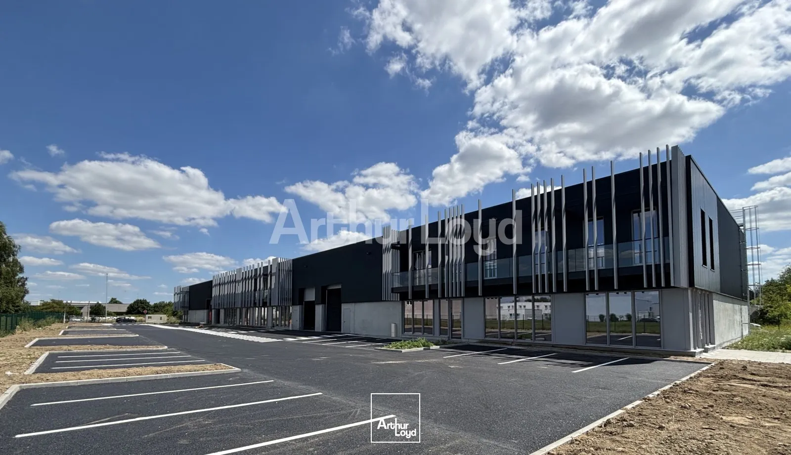 Locaux d'activité & Entrepôts - Location - AVELIN - 59710 - 268-1292 - 7720416