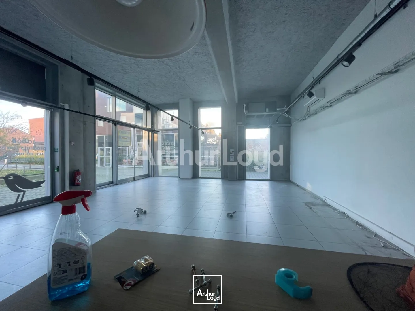 Locaux commerciaux - Location - LILLE - 59000 - 155-155 - 7720552