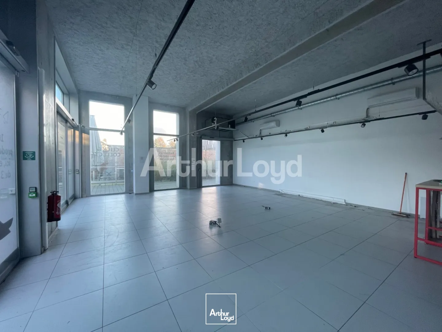 Locaux commerciaux - Location - LILLE - 59000 - 155-155 - 7720553