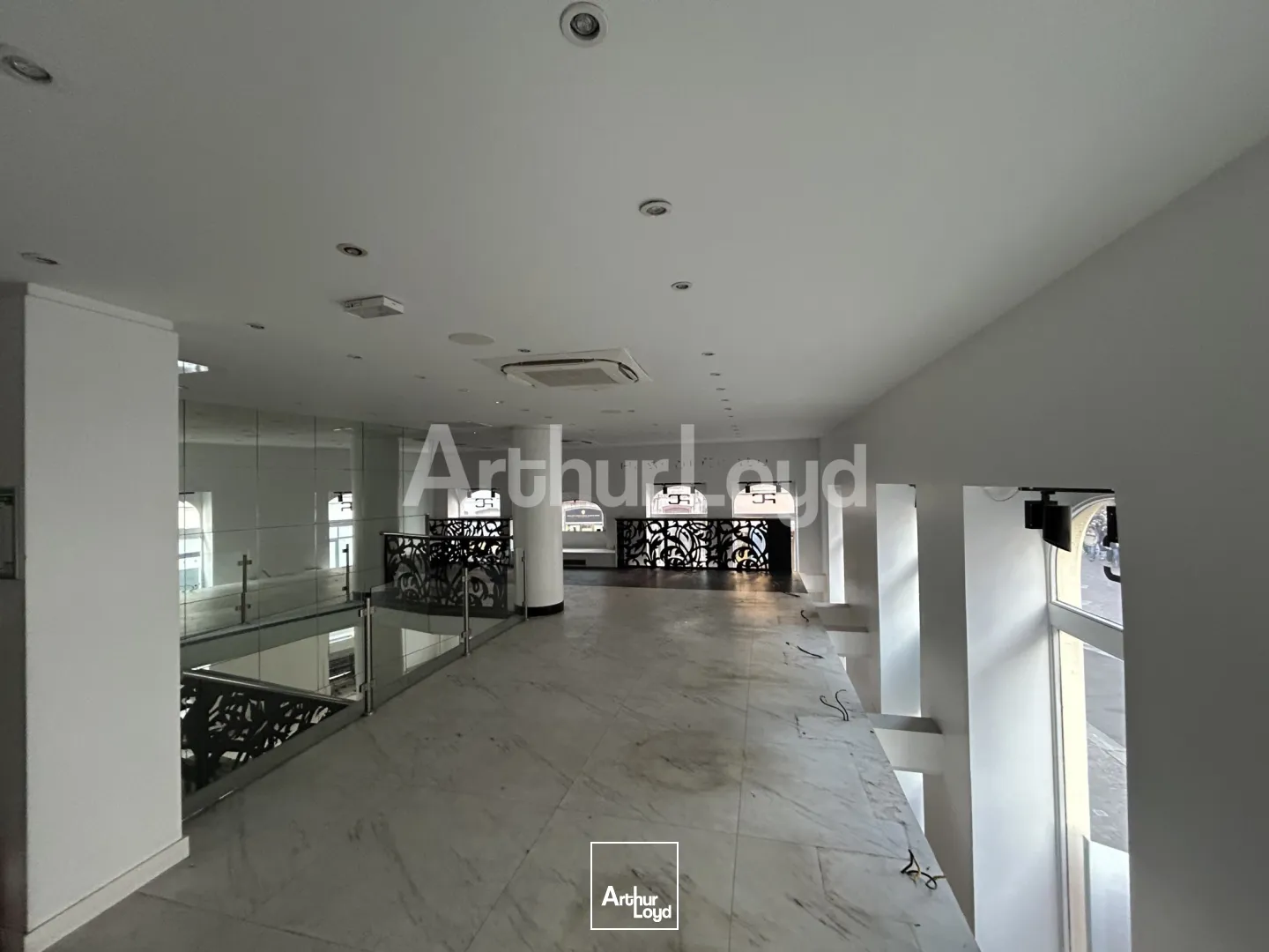 Locaux commerciaux - Location - LILLE - 59000 - 47-200 - 7720784