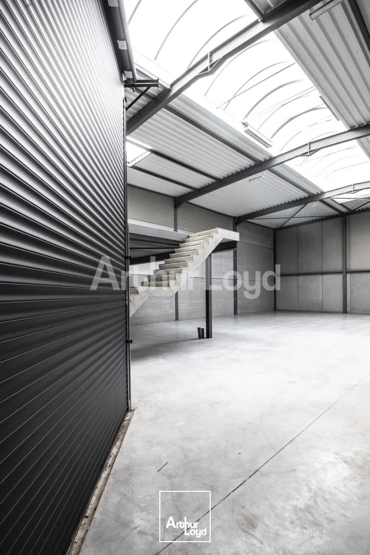 Locaux d'activité & Entrepôts - Location - MARQUETTE LEZ LILLE - 59520 - 730-1510 - 7720829