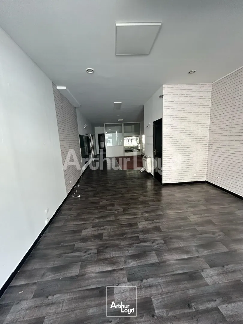 Locaux commerciaux - Location - VALENCIENNES - 59300 - 93.2-93.2 - 7721092