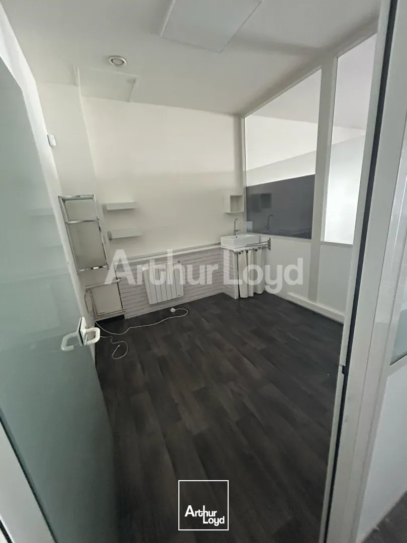 Locaux commerciaux - Location - VALENCIENNES - 59300 - 93.2-93.2 - 7721093