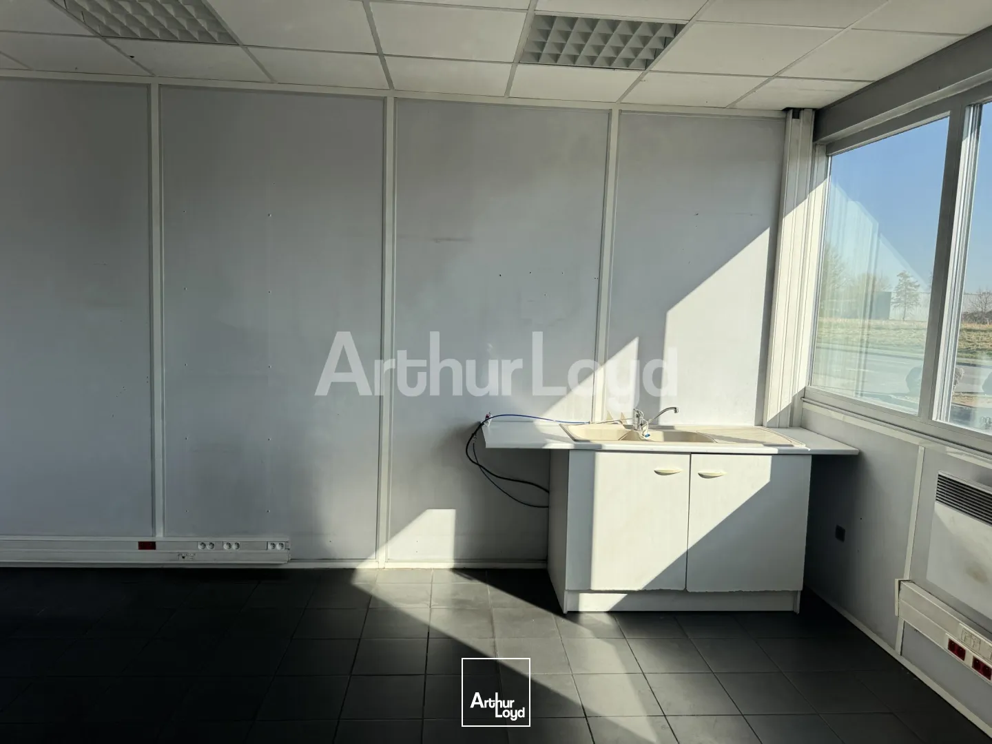 Locaux d'activité & Entrepôts - Vente - AVELIN - 59710 - 2221-2221 - 7721149