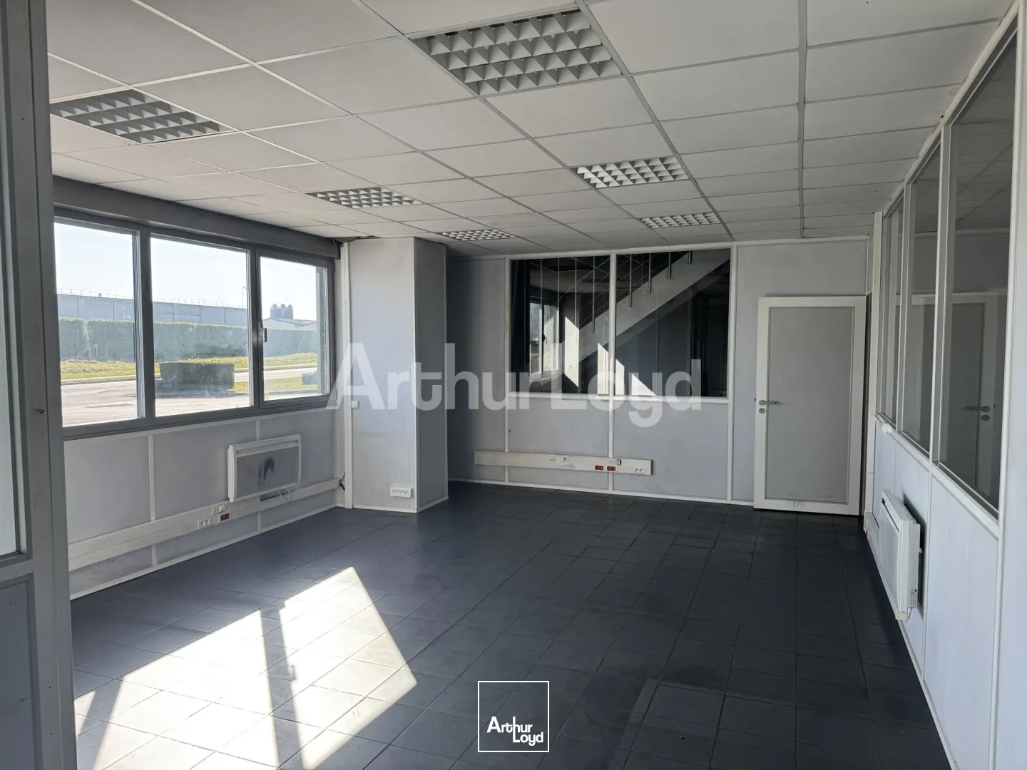 Locaux d'activité & Entrepôts - Vente - AVELIN - 59710 - 2221-2221 - 7721148