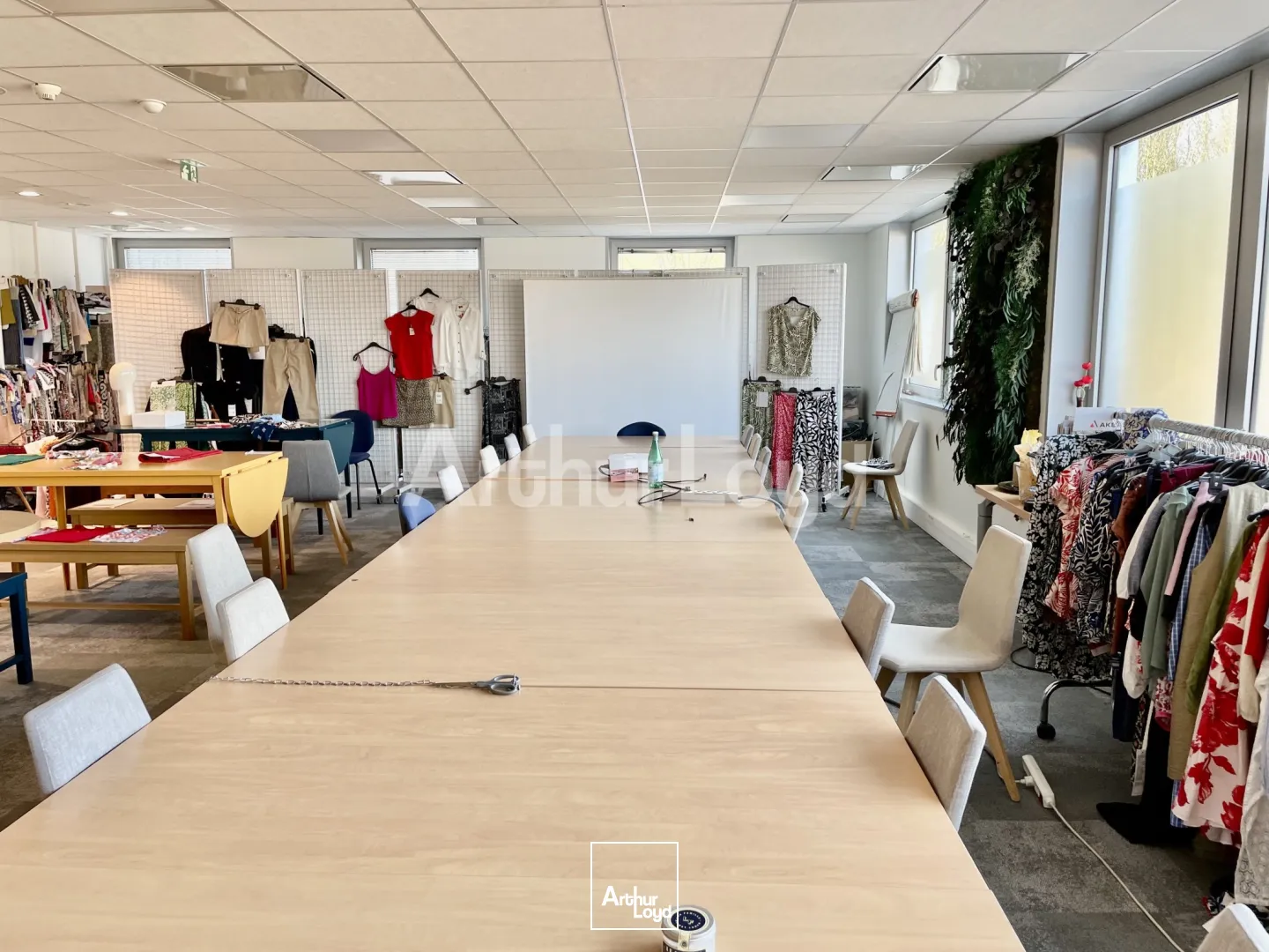 Bureaux - Location - MARCQ EN BAROEUL - 59700 - 66.11-2185.59 - 7721179