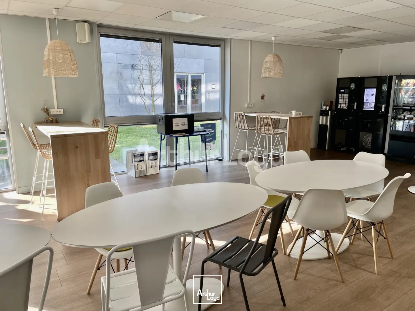 Bureaux - Location - MARCQ EN BAROEUL - 59700 - 66.11-2185.59 - 7721177