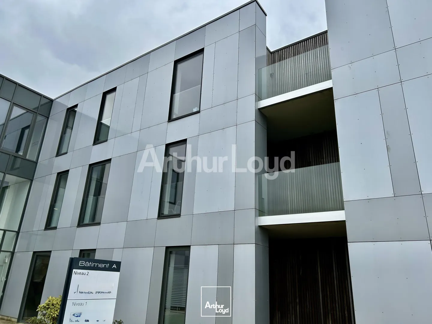 Bureaux - Location - LESQUIN - 59810 - 377.15-1355.33 - 7721244