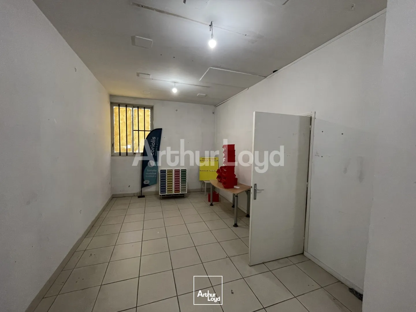 Locaux commerciaux - Location - VALENCIENNES - 59300 - 103-103 - 7721485