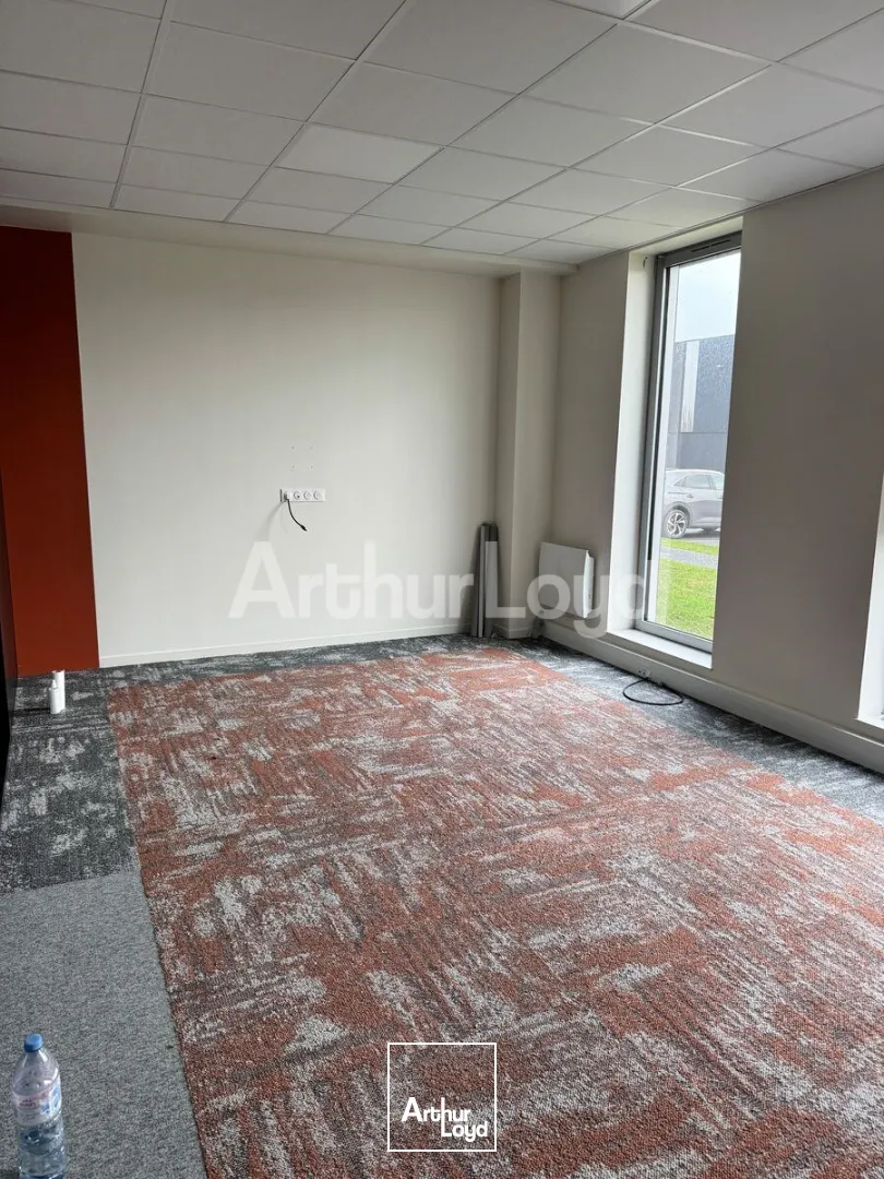 Locaux d'activité & Entrepôts - Location - AVELIN - 59710 - 684-684 - 7721644