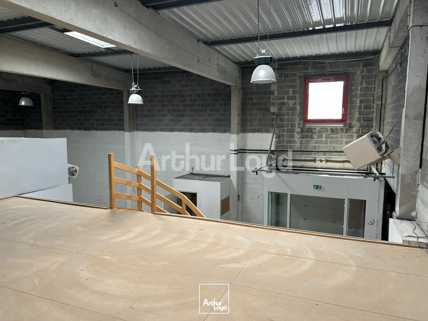 Locaux d'activité & Entrepôts - Location - LA MADELEINE - 59110 - 234-594 - 7721735
