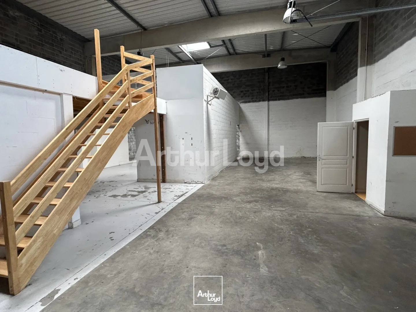 Locaux d'activité & Entrepôts - Location - LA MADELEINE - 59110 - 234-594 - 7721730