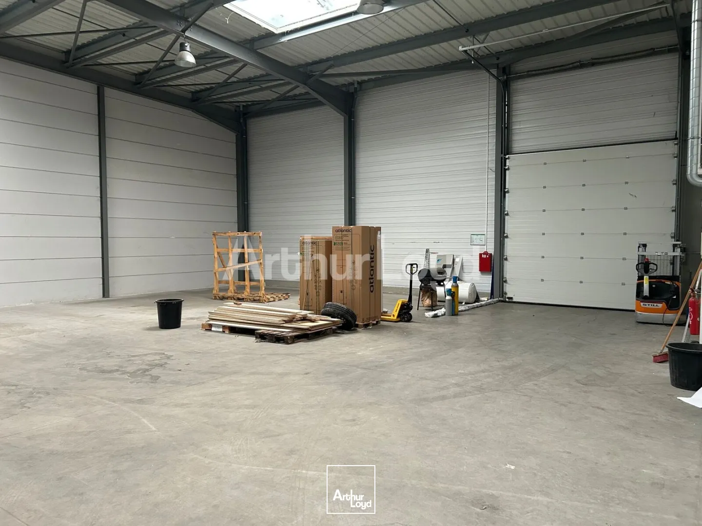 Locaux d'activité & Entrepôts - Location - LESQUIN - 59810 - 517-517 - 7721800