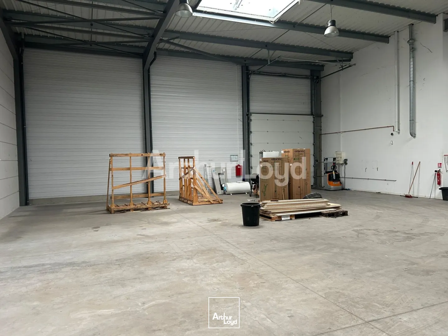 Locaux d'activité & Entrepôts - Location - LESQUIN - 59810 - 517-517 - 7721799