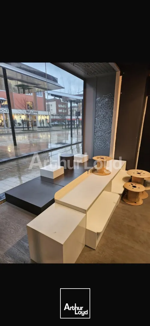 Locaux commerciaux - Cession - DUNKERQUE - 59140 - 182-182 - 7722047